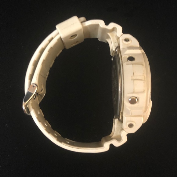 Casio G-Shock 3230 Digital Watch White Unisex - Picture 10 of 11